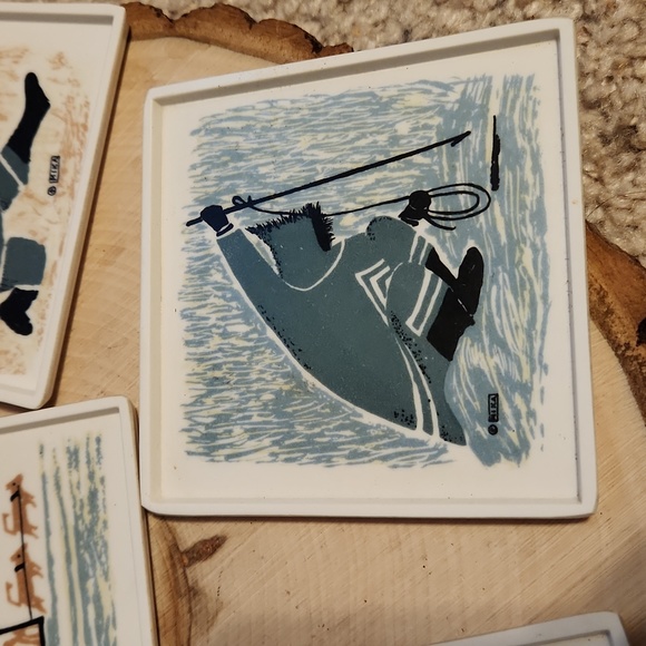 Ornamin by Ornamold Set 5 Inuit Hunter Coasters Canada - Picture 4 of 7